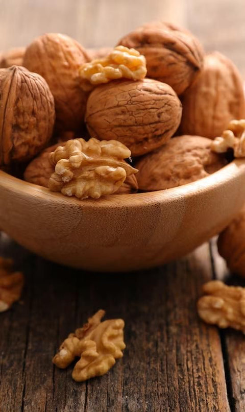 Raw Walnuts – Fresh & Crunchy